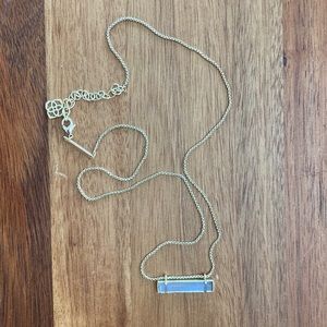 Kendra Scott necklace